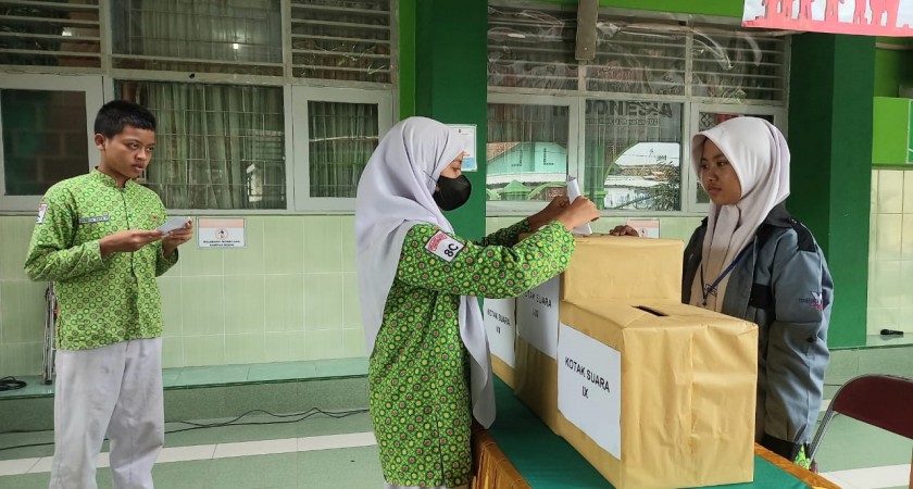 MTsN 1 Yogyakarta Terapkan Nilai-nilai Demokrasi dalam Pemilos