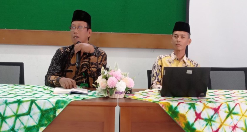 Awali Semester Genap, Kepala MTsN 1 Yogyakarta Ajak Guru dan Pegawai Tingkatkan Kinerja Berkualitas