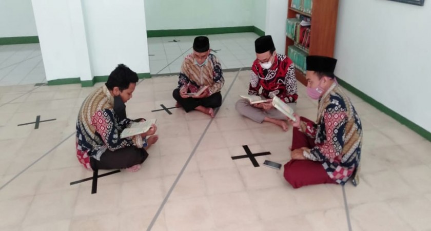 Talaqqi Alquran Warnai Kegiatan Ramadan di MTsN 1 Yogyakarta