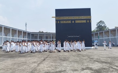 Bentuk Karakter Siswa, MTsN 1 Yogyakarta Adakan Kegiatan Manasik Haji di Semarang