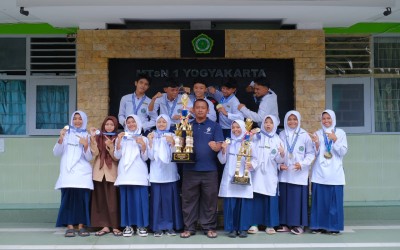 MTsN 1 Yogyakarta Juara Umum Kejuaraan Pencak Silat Tingkat Kota Yogyakarta