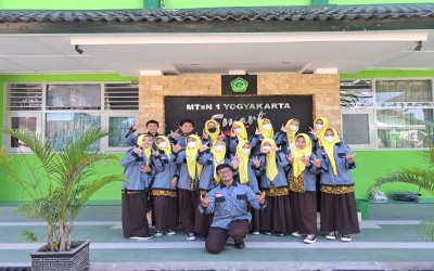 Pengurus OSIS Sukseskan Classmeeting MTsN 1 Yogyakarta