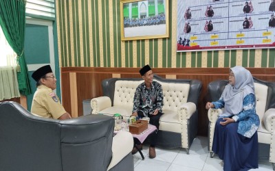 Pengawas Madrasah Hadir Cek Pelaksanakan PIGPM di MTsN 1 YogyaPengawas Madrasah Hadir Cek Pelaksanakan PIGPM di MTsN 1 Yogya