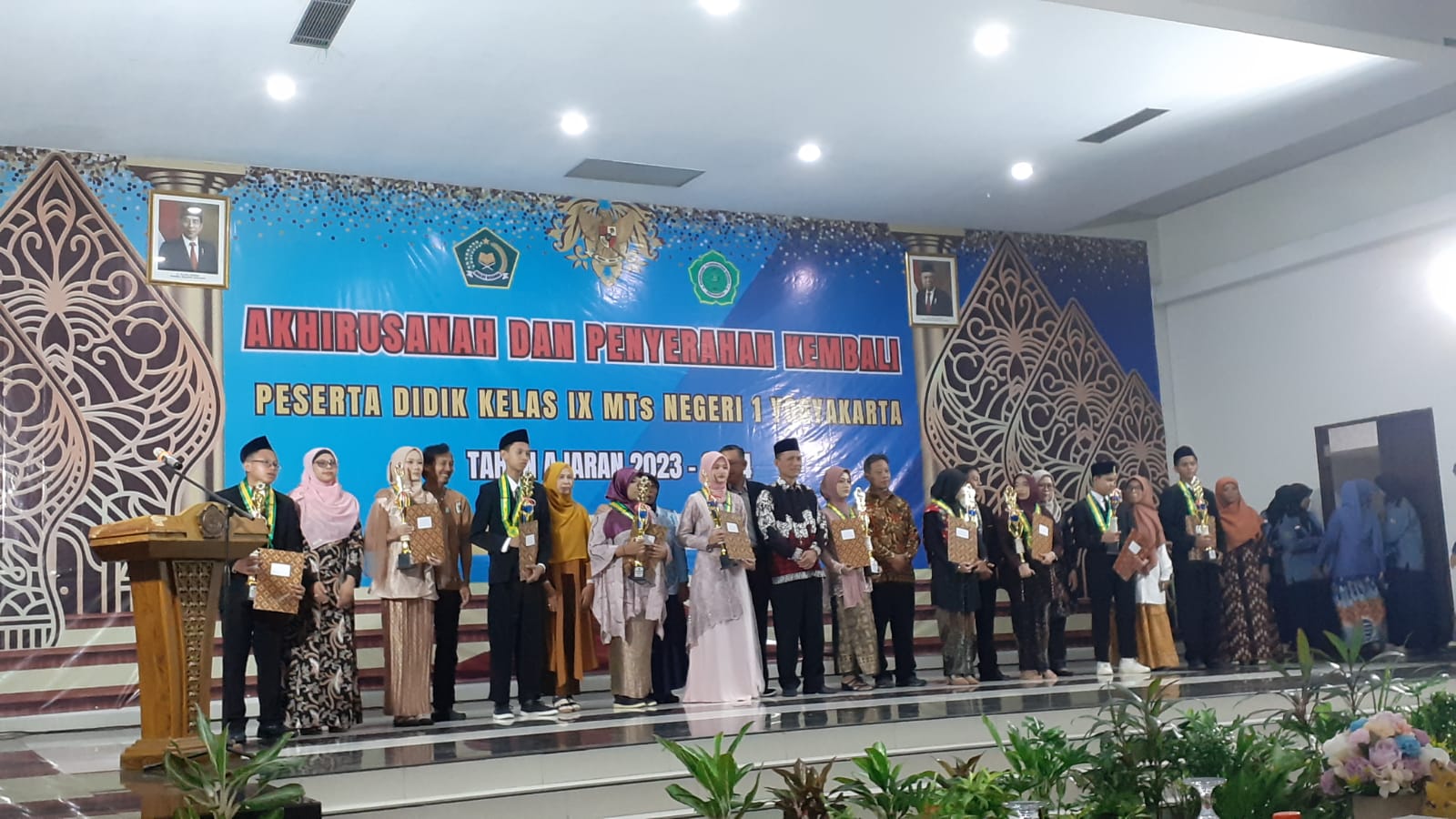 Mtsn 1 Yogyakarta Gelar Acara Akhirusanah Dan Penyerahan Kembali Siswa